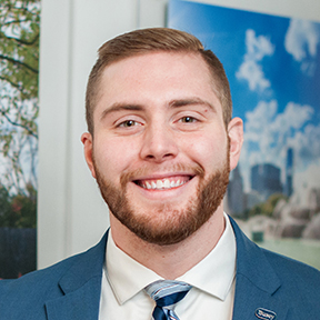 Smiling Busey associate profile photo